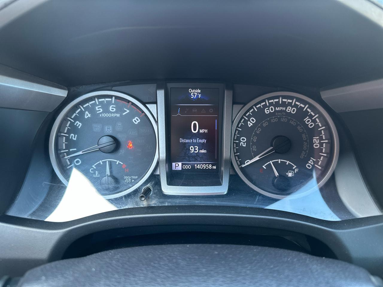 Toyota Tacoma 2WD Double Cab V6 AT TRD Off Road (Natl) 2016