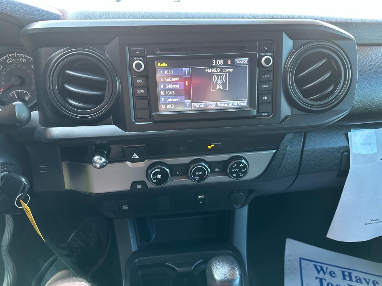 Toyota Tacoma SR Double Cab 5' Bed I4 4x2 AT (Natl) 2018