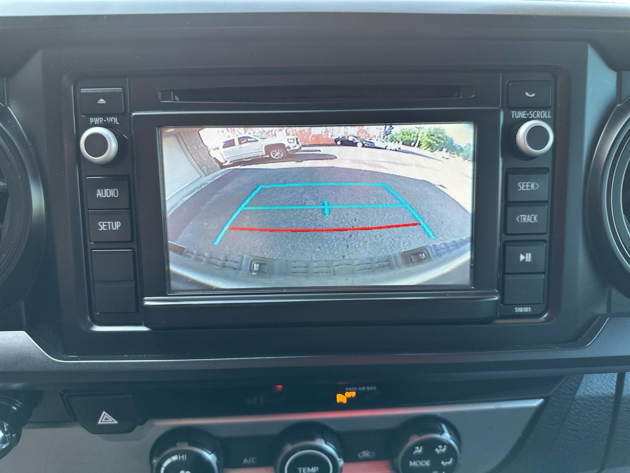 Toyota Tacoma SR Double Cab 5' Bed I4 4x2 AT (Natl) 2018