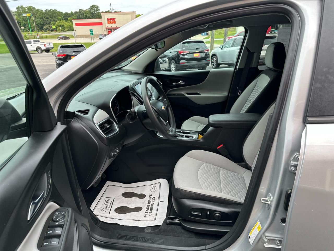 Chevrolet Equinox AWD 4dr LS w/1LS 2021
