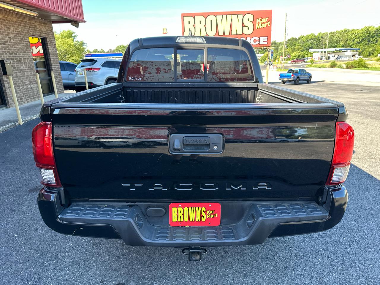 Toyota Tacoma 2WD SR5 Double Cab 5' Bed I4 AT (Natl) 2019
