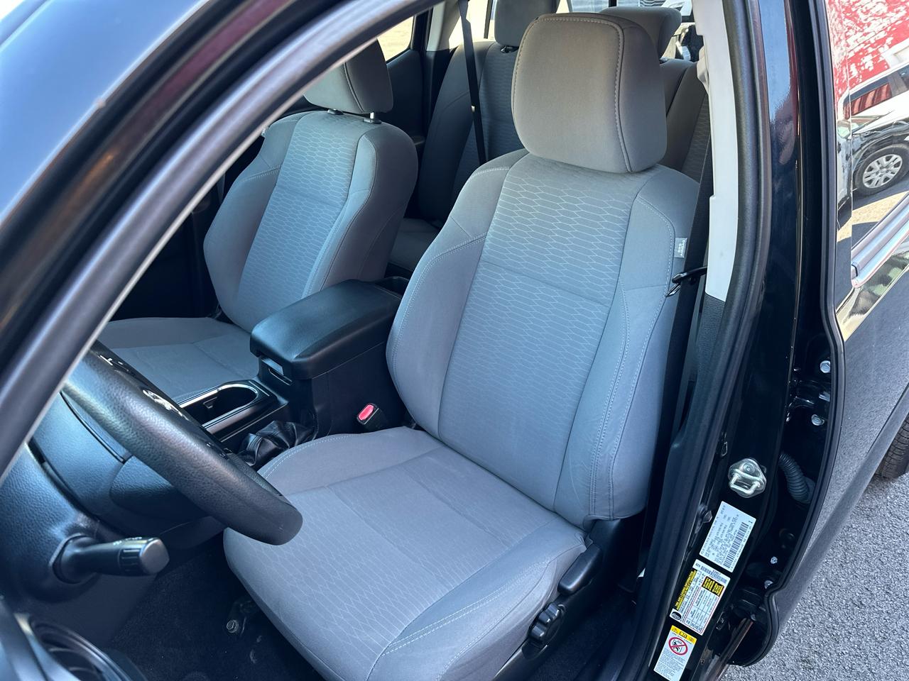 Toyota Tacoma 2WD SR5 Double Cab 5' Bed I4 AT (Natl) 2019