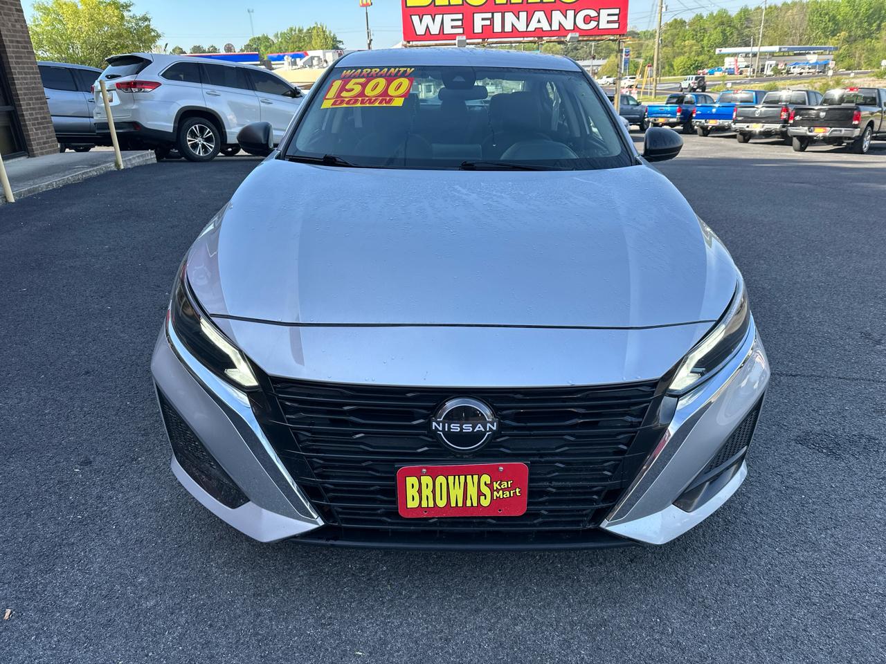 Nissan Altima 2.5 SV Sedan 2024