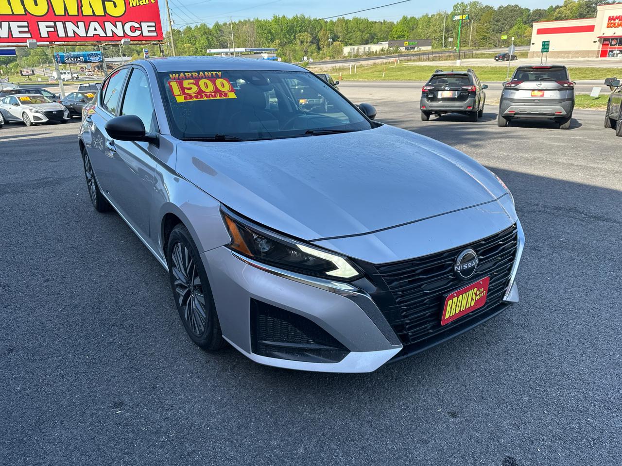 Nissan Altima 2.5 SV Sedan 2024