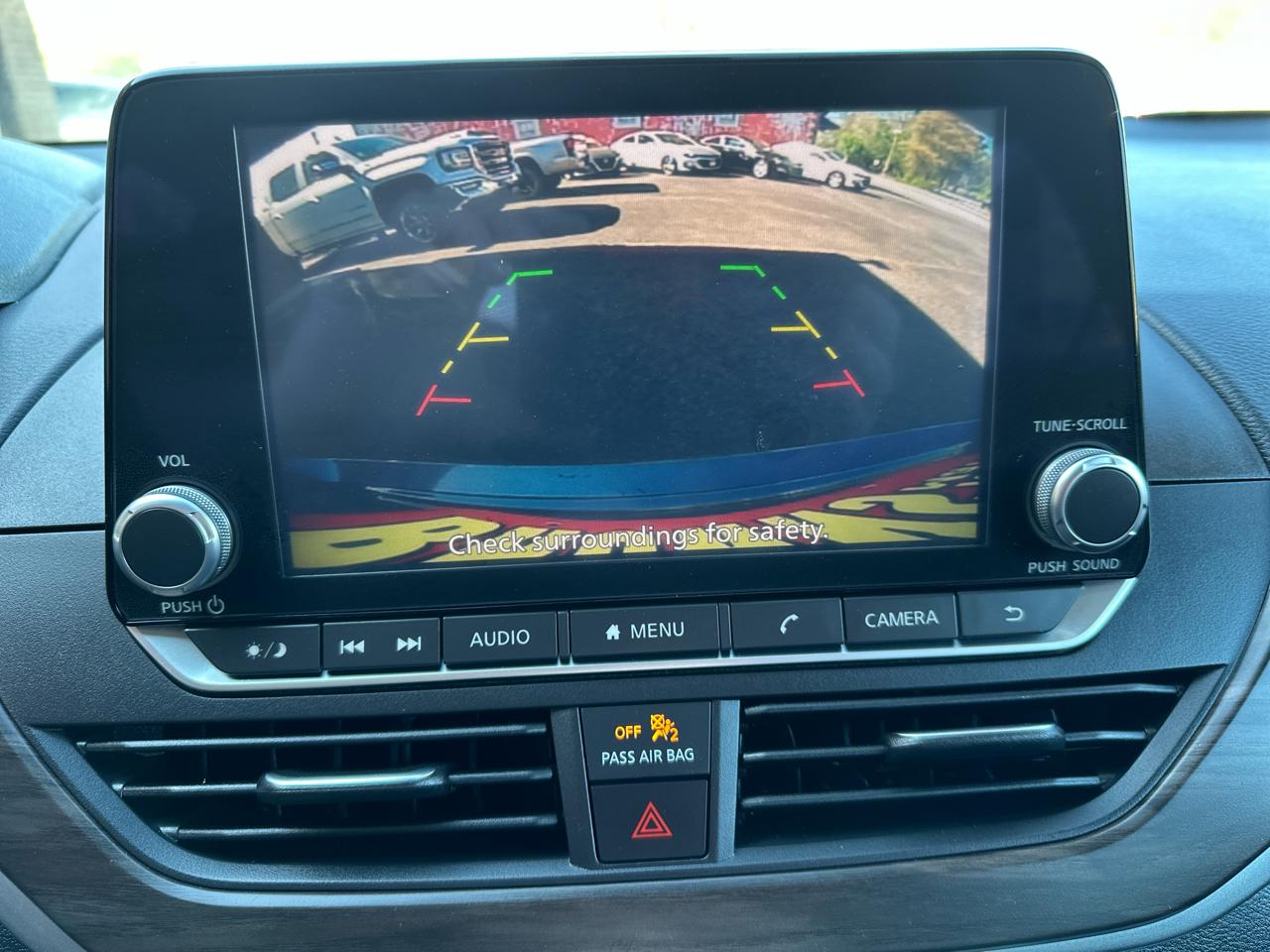 Nissan Altima 2.5 SV Sedan 2024