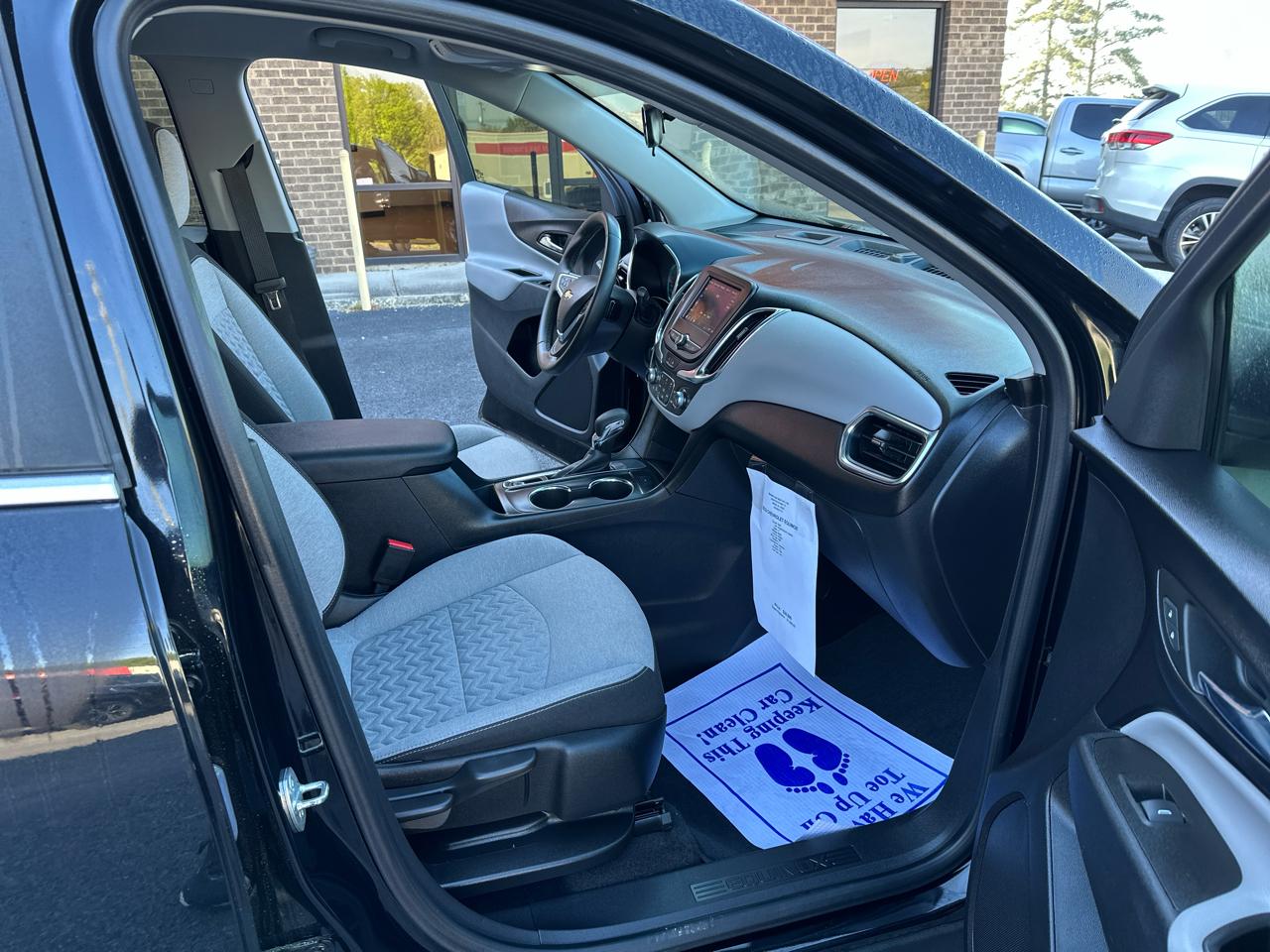 Chevrolet Equinox FWD 4dr LT w/2FL 2023