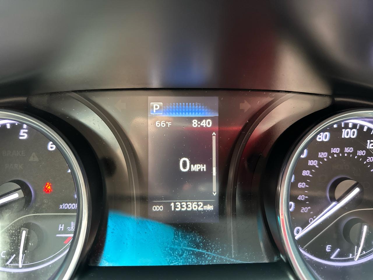 Toyota Camry SE Auto (Natl) 2020