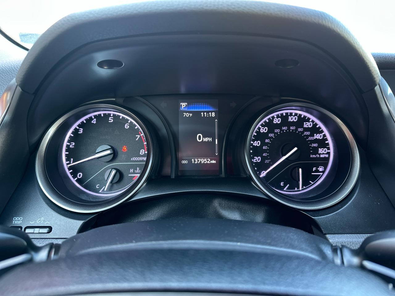 Toyota Camry SE Auto (Natl) 2021