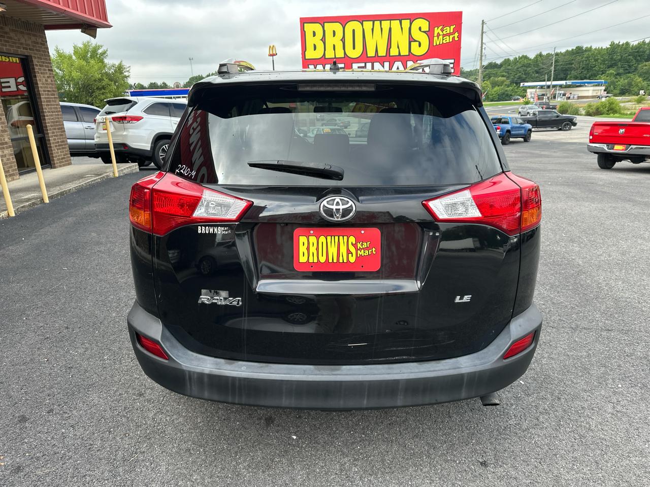 Toyota RAV4 FWD 4dr LE (Natl) 2013