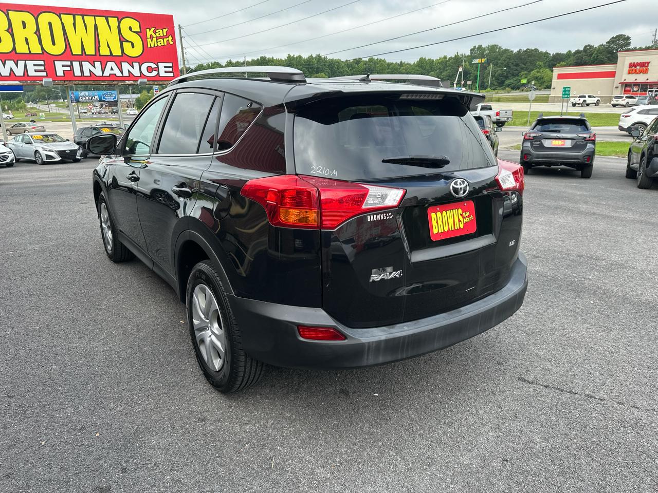 Toyota RAV4 FWD 4dr LE (Natl) 2013