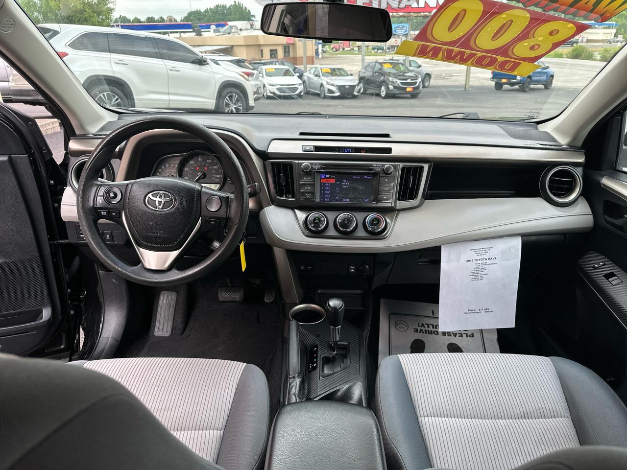 Toyota RAV4 FWD 4dr LE (Natl) 2013