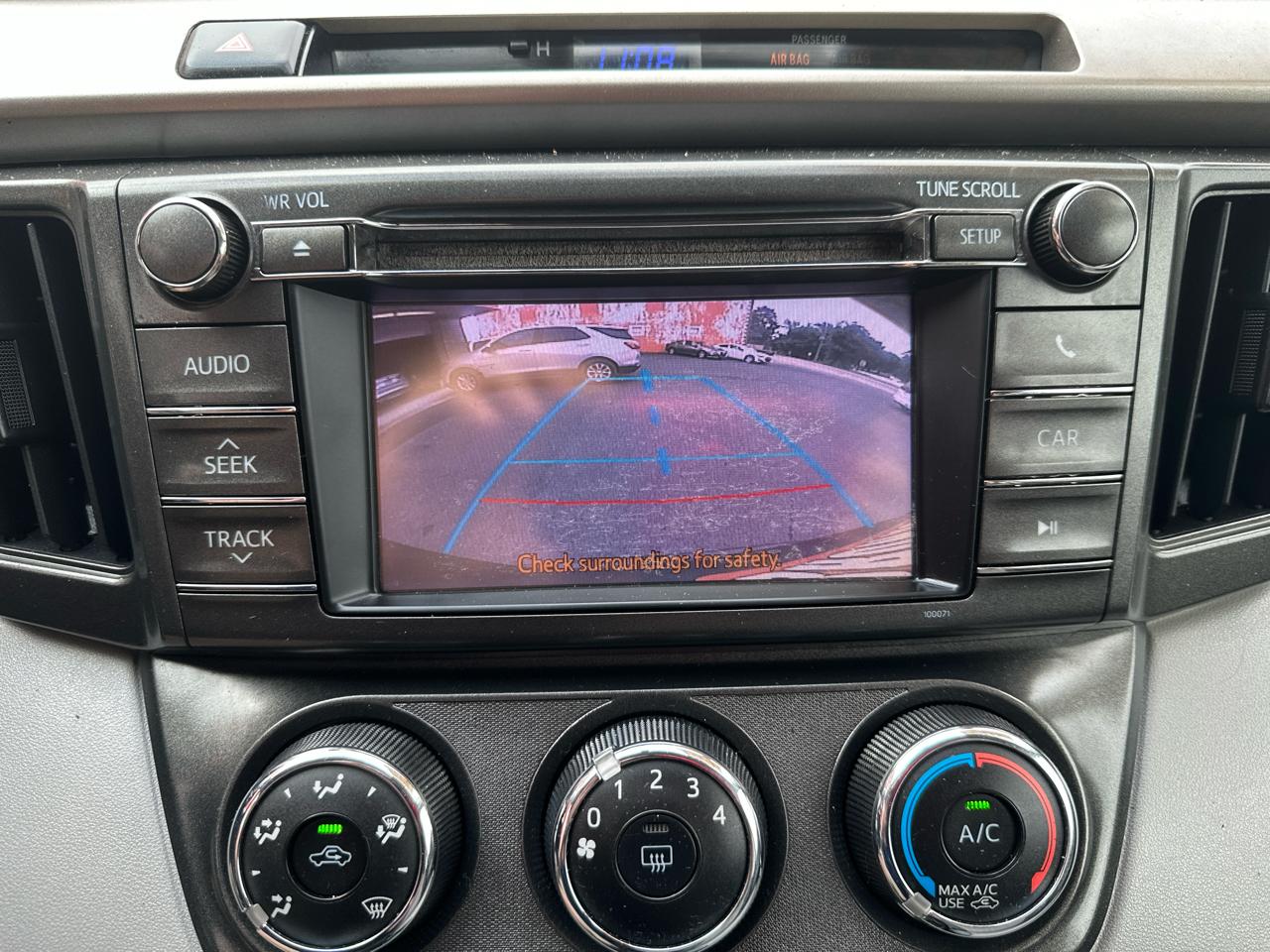 Toyota RAV4 FWD 4dr LE (Natl) 2013