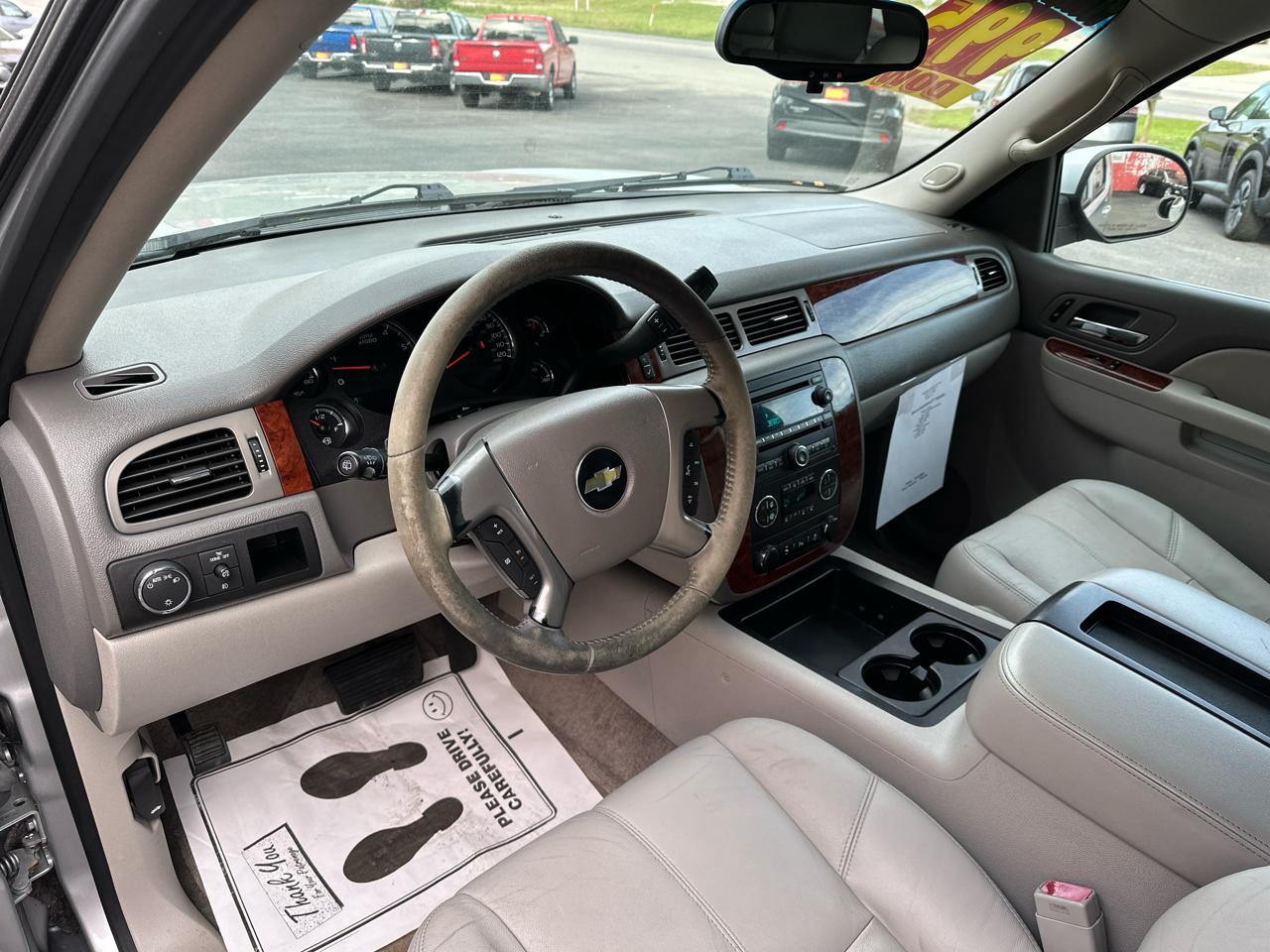 Chevrolet Tahoe 2WD 4dr 1500 LT 2013
