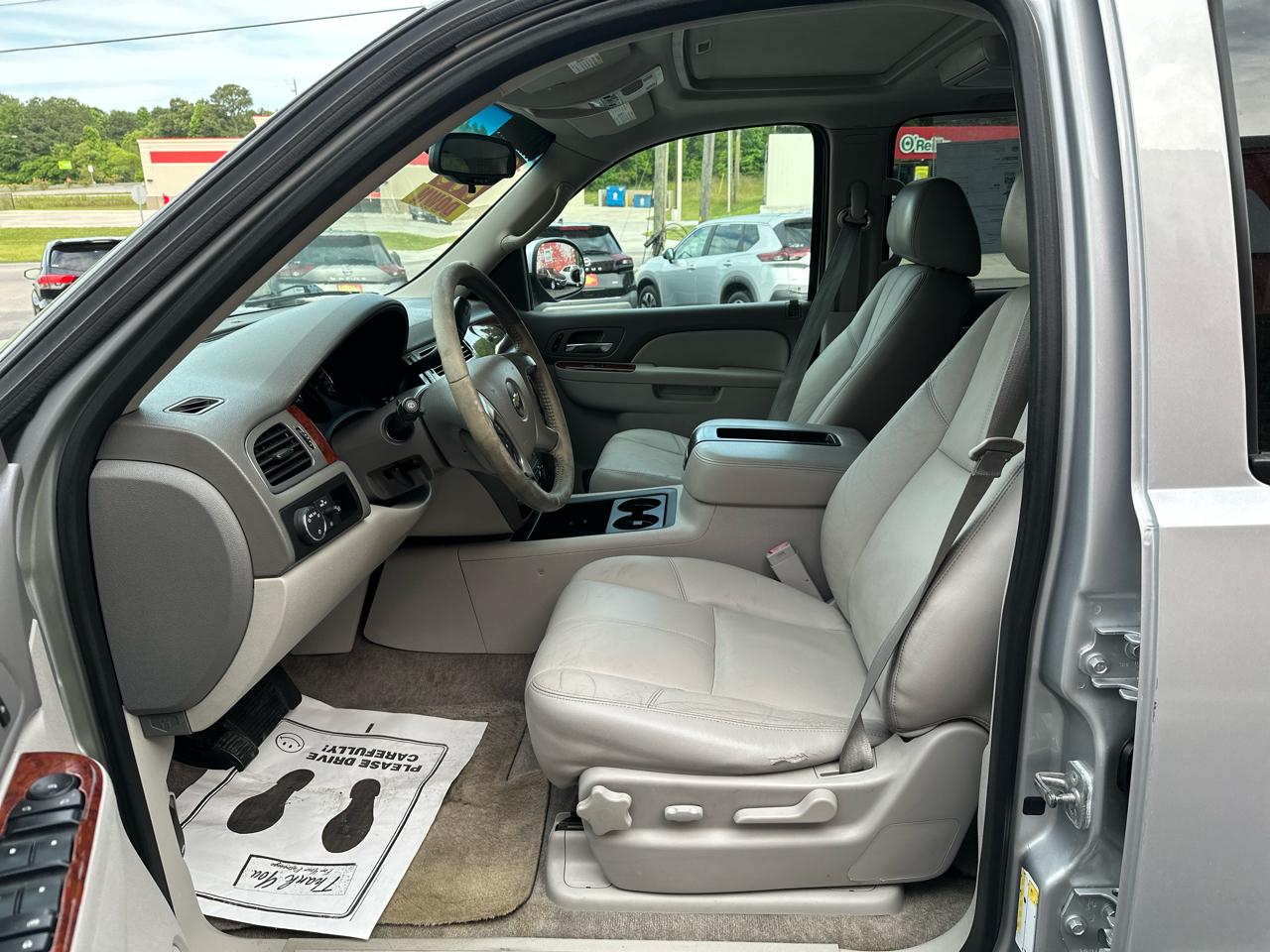 Chevrolet Tahoe 2WD 4dr 1500 LT 2013