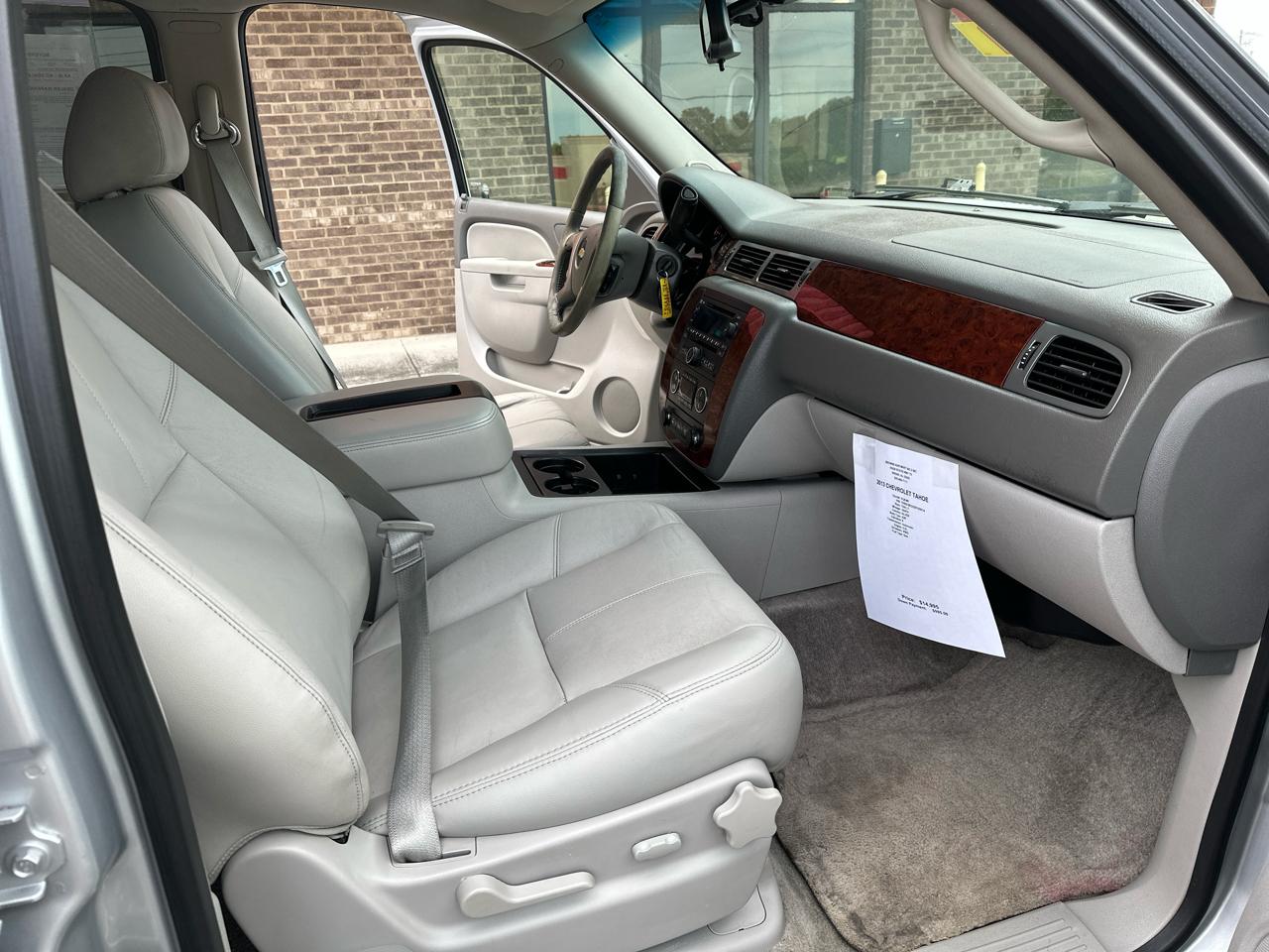 Chevrolet Tahoe 2WD 4dr 1500 LT 2013