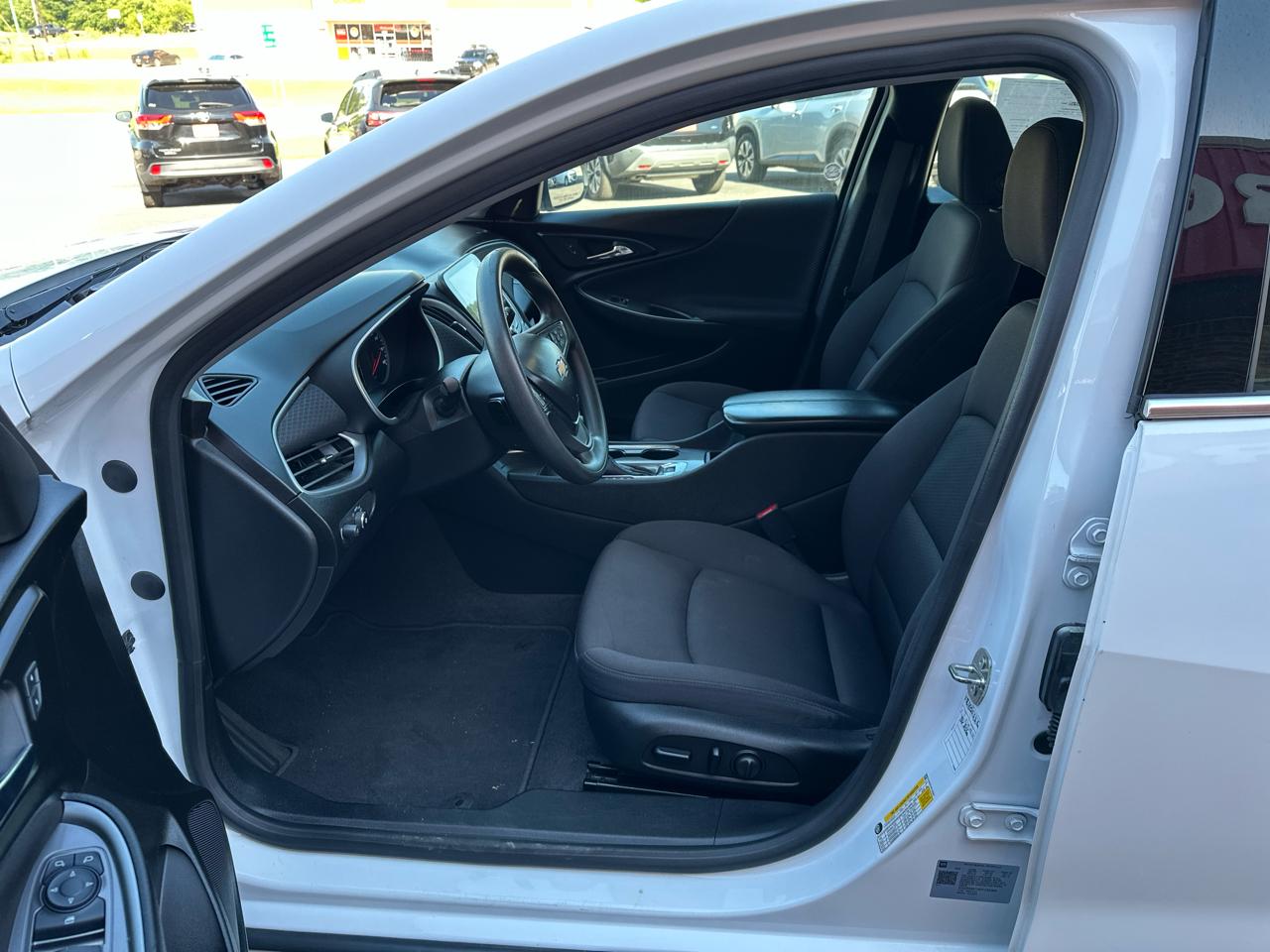 Chevrolet Malibu 4dr Sdn 1LT 2023