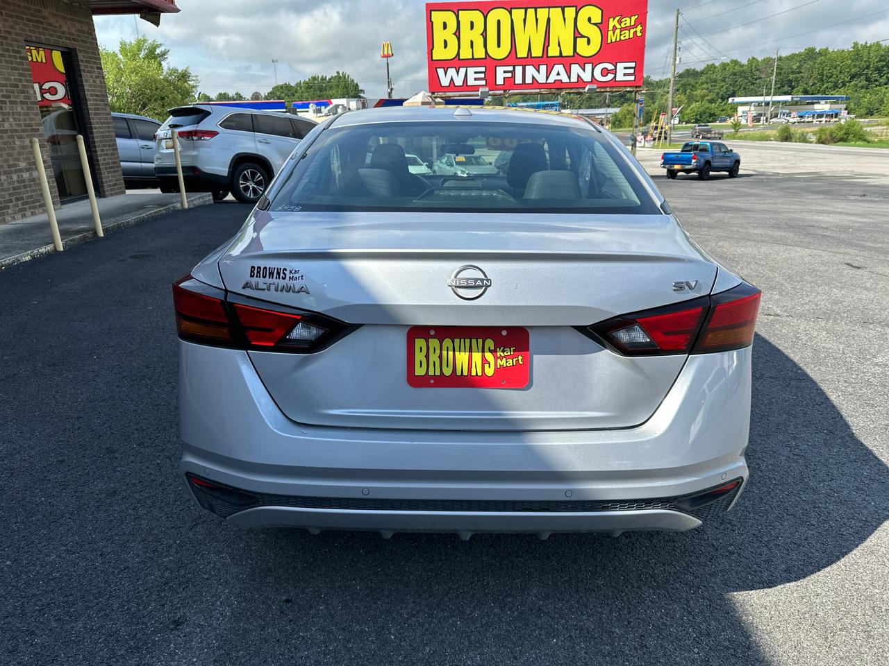Nissan Altima 2.5 SV Sedan 2024