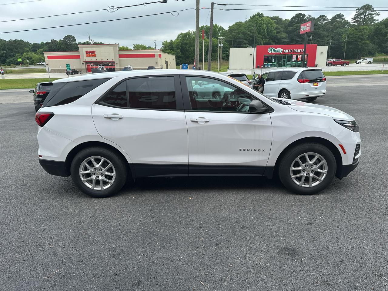 Chevrolet Equinox FWD 4dr LS w/1FL 2022