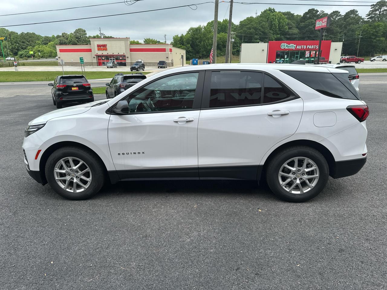 Chevrolet Equinox FWD 4dr LS w/1FL 2022
