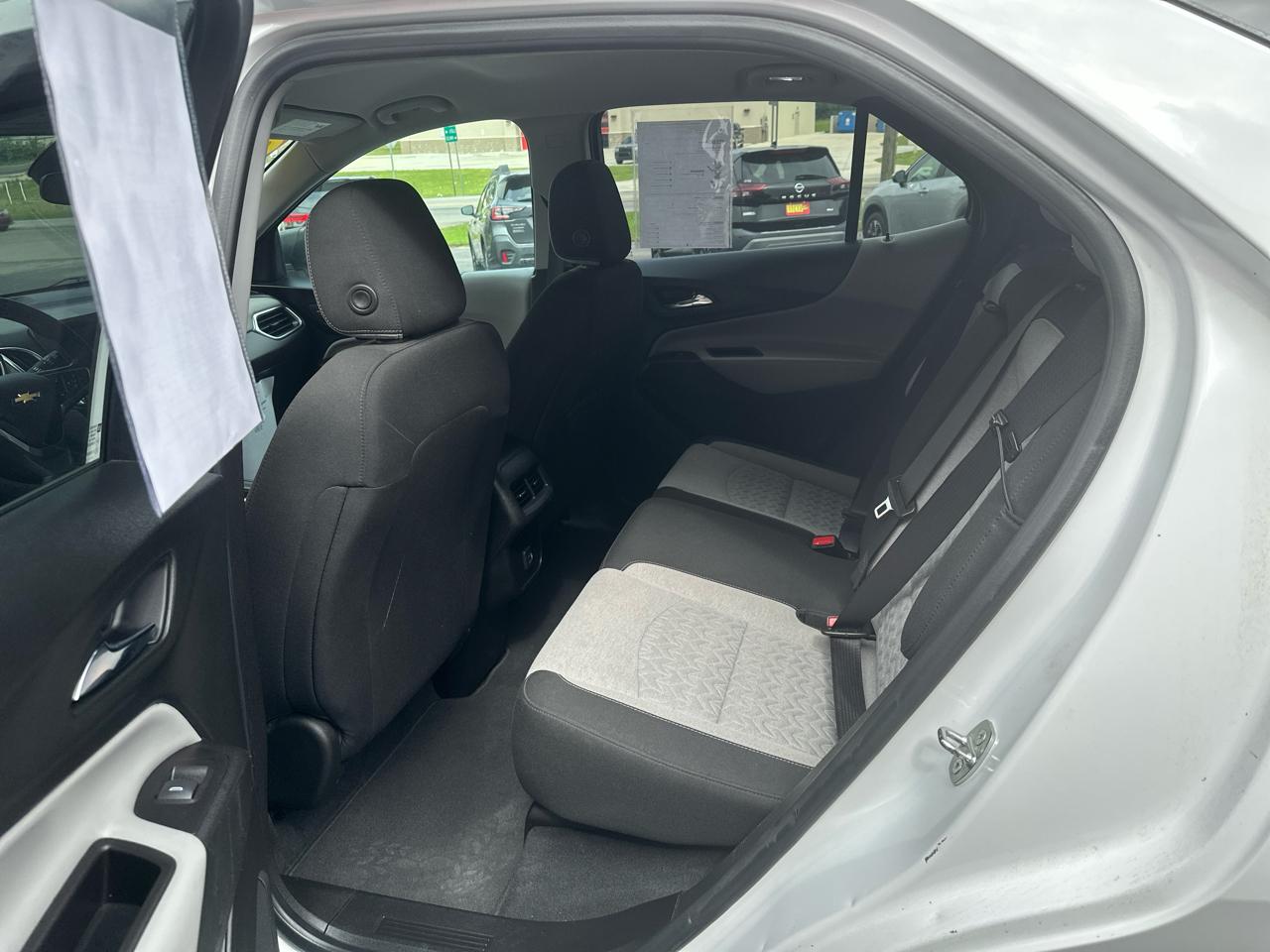 Chevrolet Equinox FWD 4dr LS w/1FL 2022