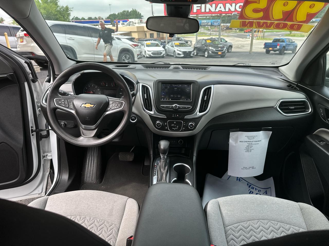 Chevrolet Equinox FWD 4dr LS w/1FL 2022
