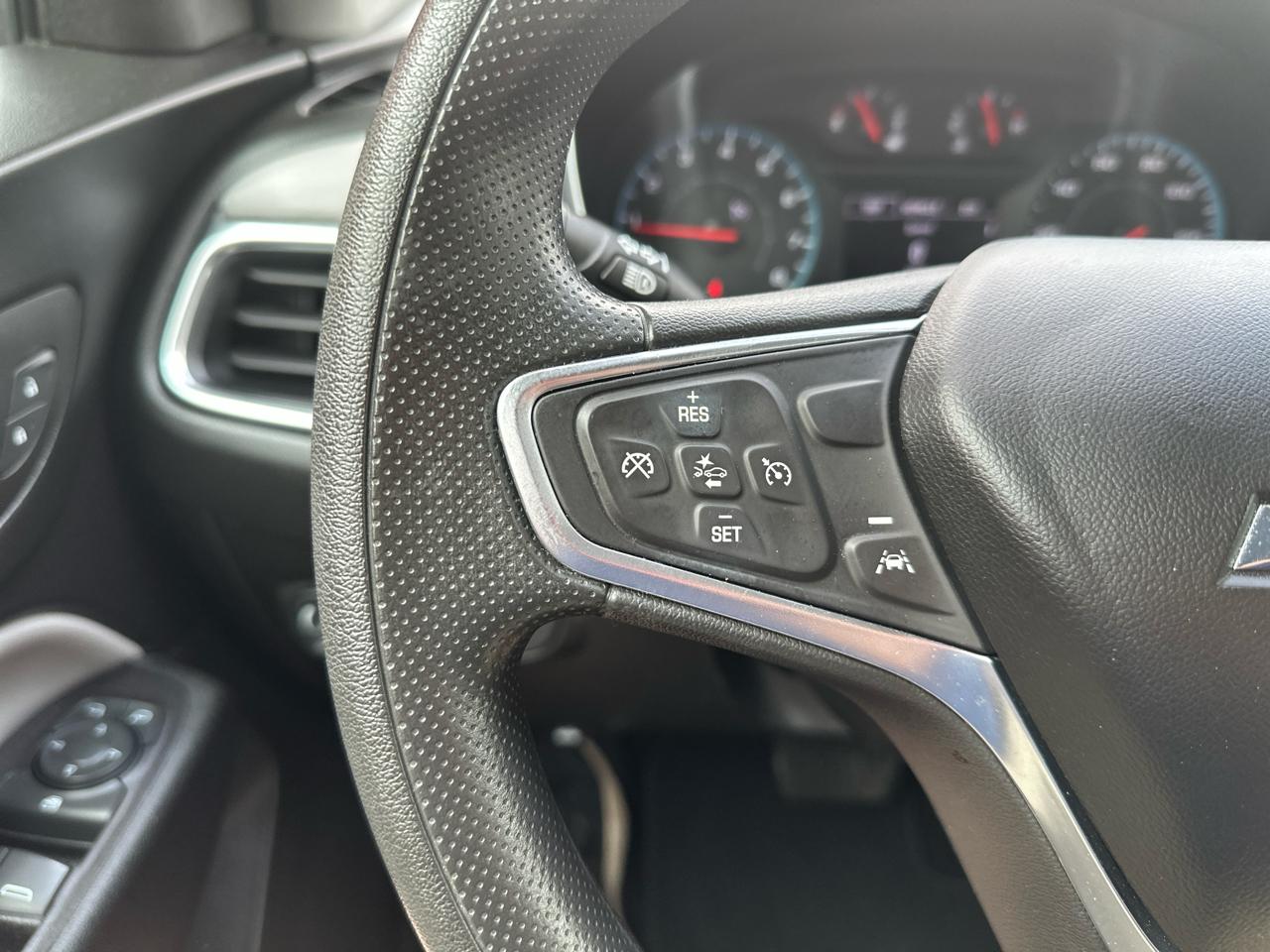 Chevrolet Equinox FWD 4dr LS w/1FL 2022