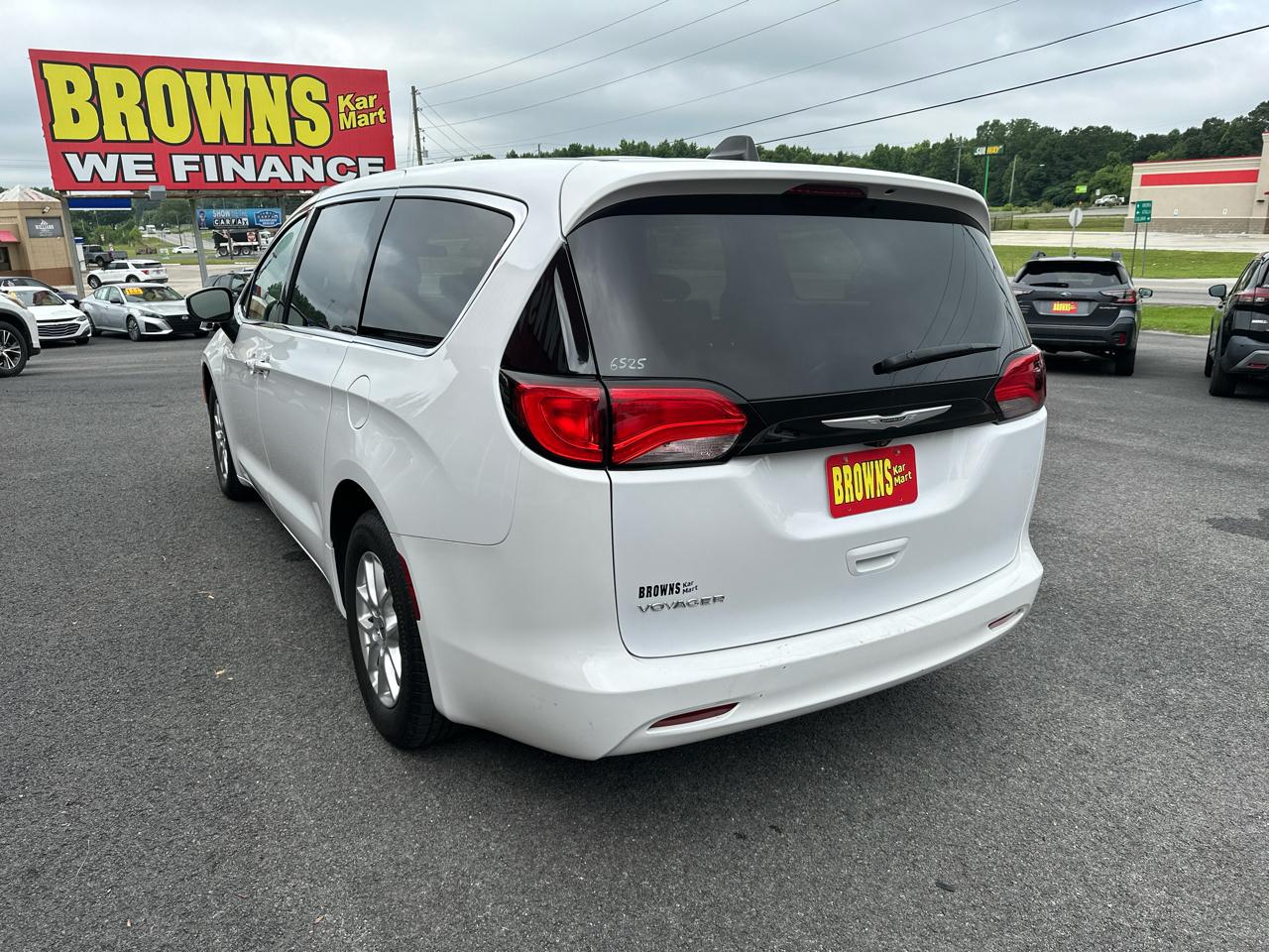 Chrysler Voyager LX FWD 2022