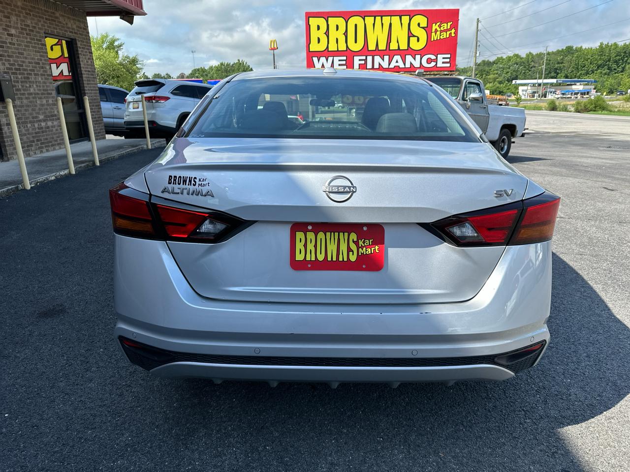 Nissan Altima 2.5 SV Sedan 2024