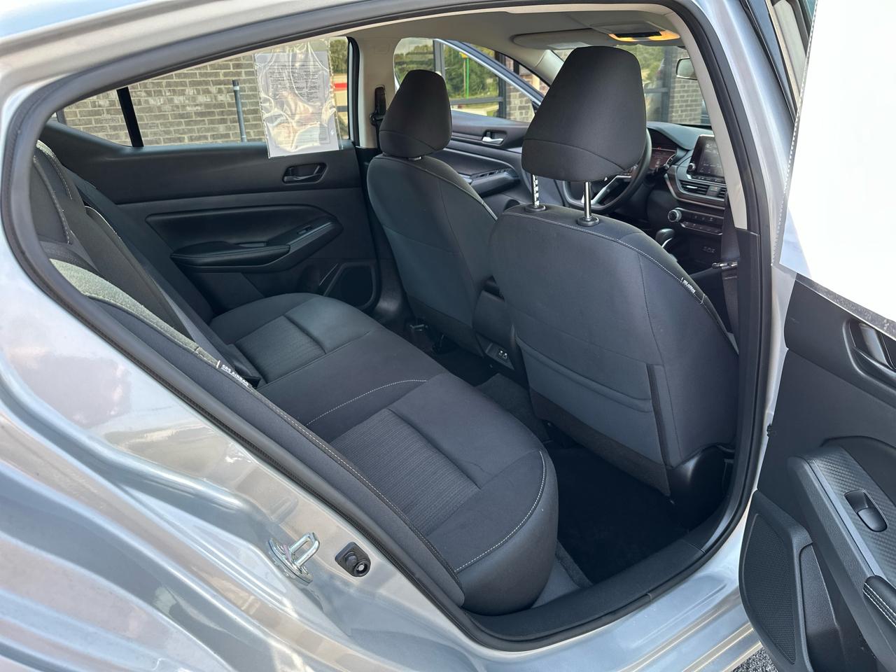 Nissan Altima 2.5 SV Sedan 2024