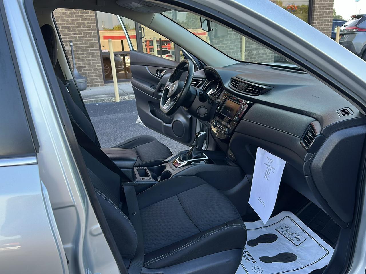 Nissan Rogue FWD SV 2019