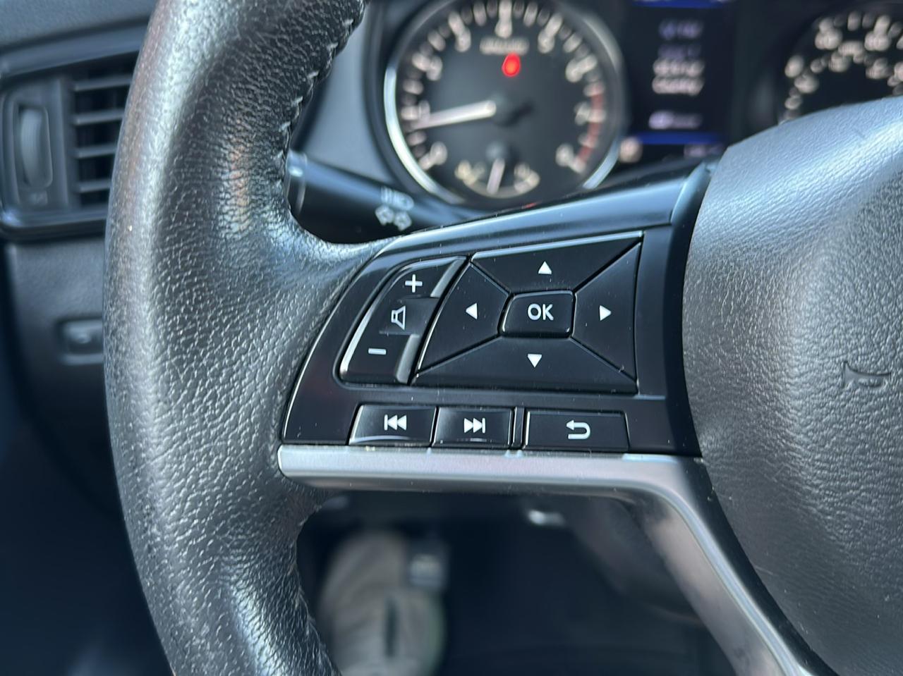 Nissan Rogue FWD SV 2019