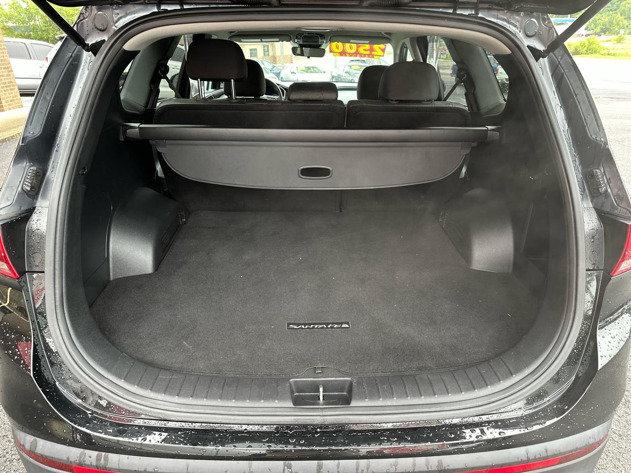 Hyundai Santa Fe SE AWD 2023