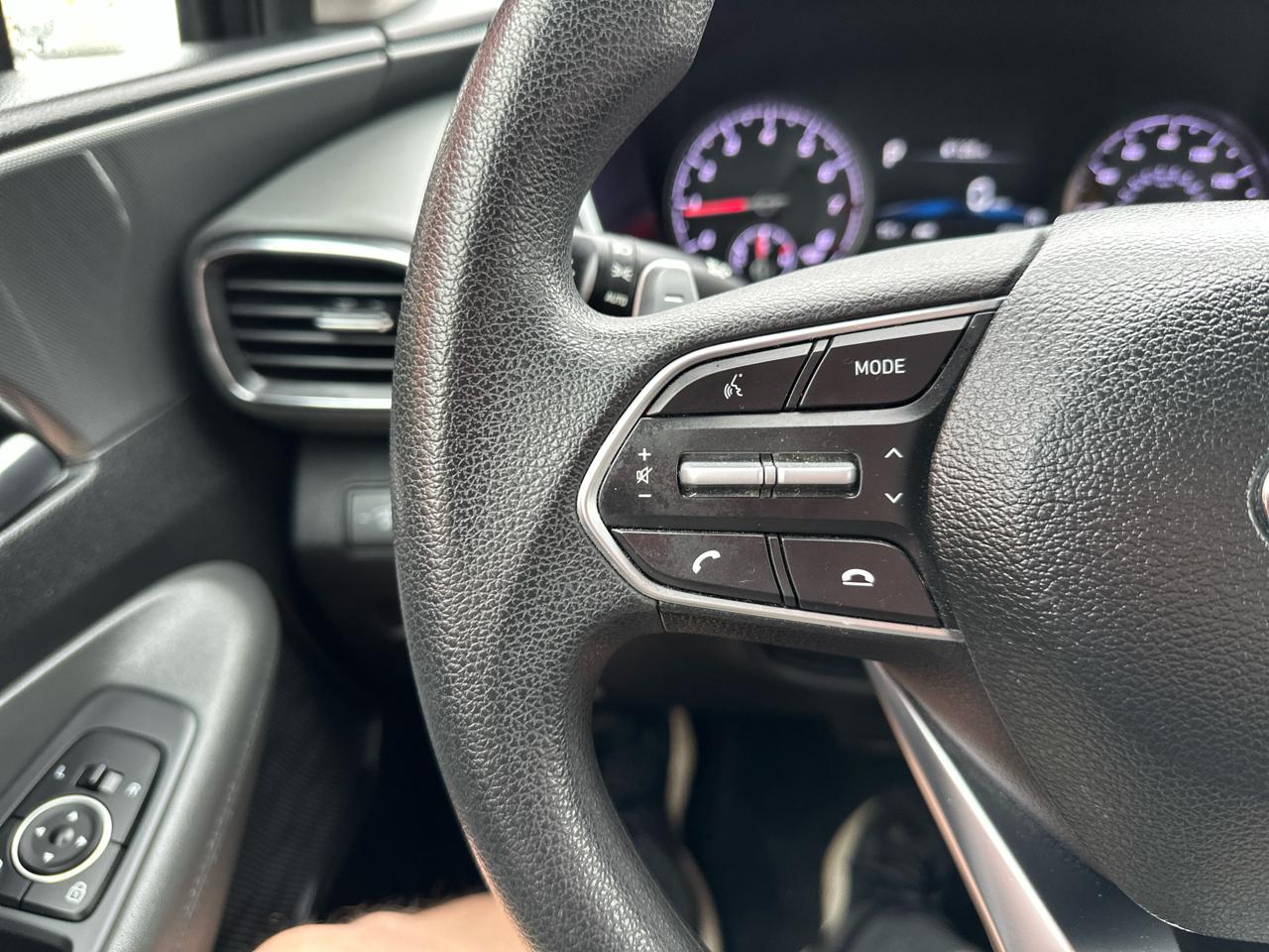 Hyundai Santa Fe SE AWD 2023