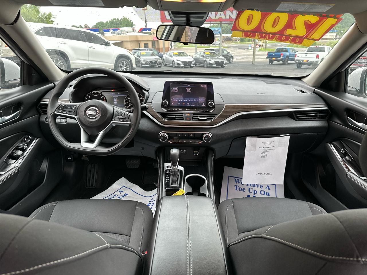 Nissan Altima 2.5 SV Sedan 2023