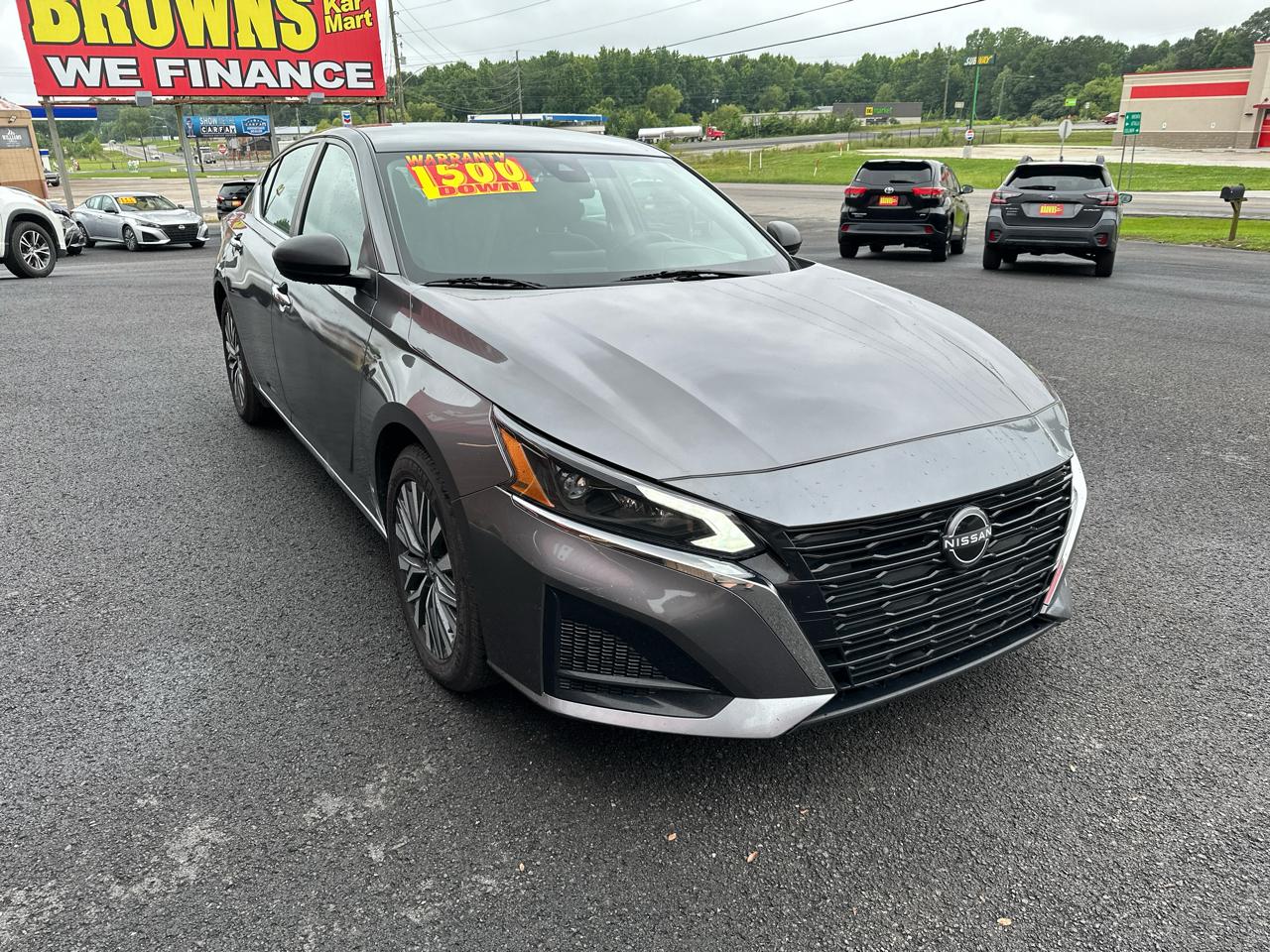 Nissan Altima 2.5 SV Sedan 2024