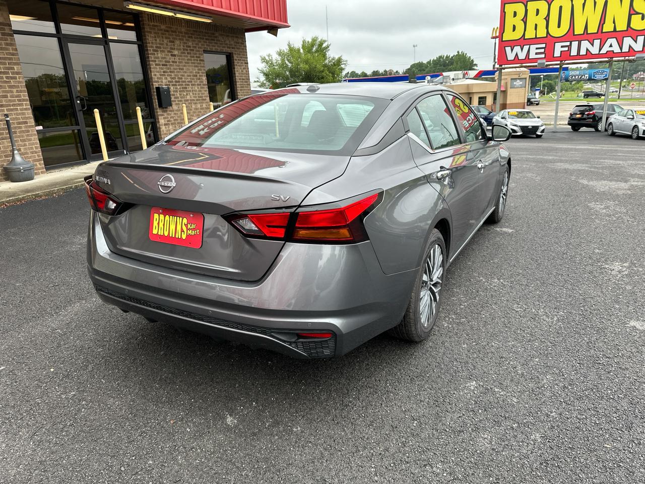 Nissan Altima 2.5 SV Sedan 2024