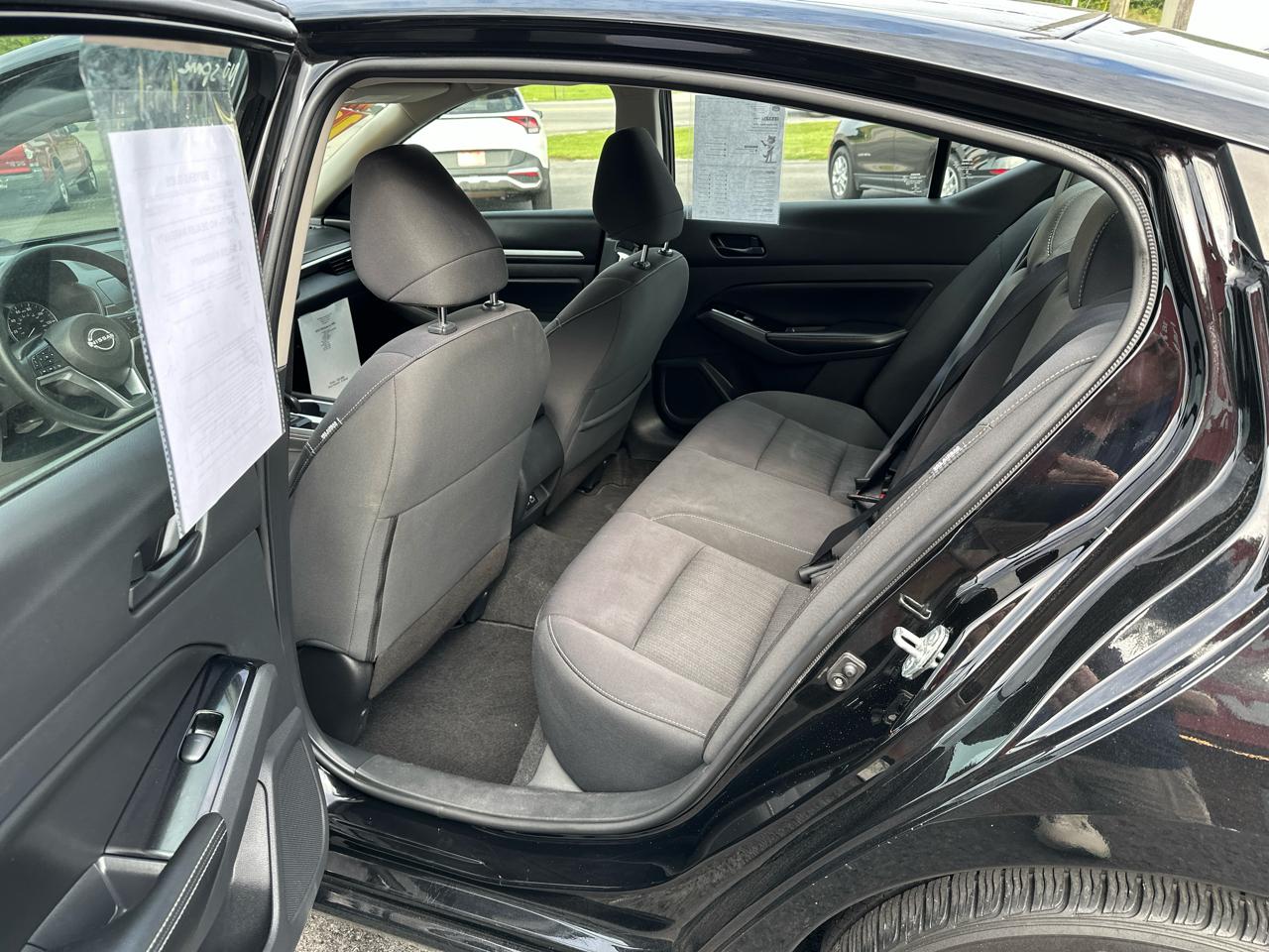Nissan Altima 2.5 SV Sedan 2023