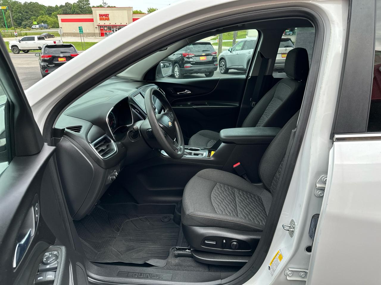 Chevrolet Equinox FWD 4dr LT w/2FL 2021