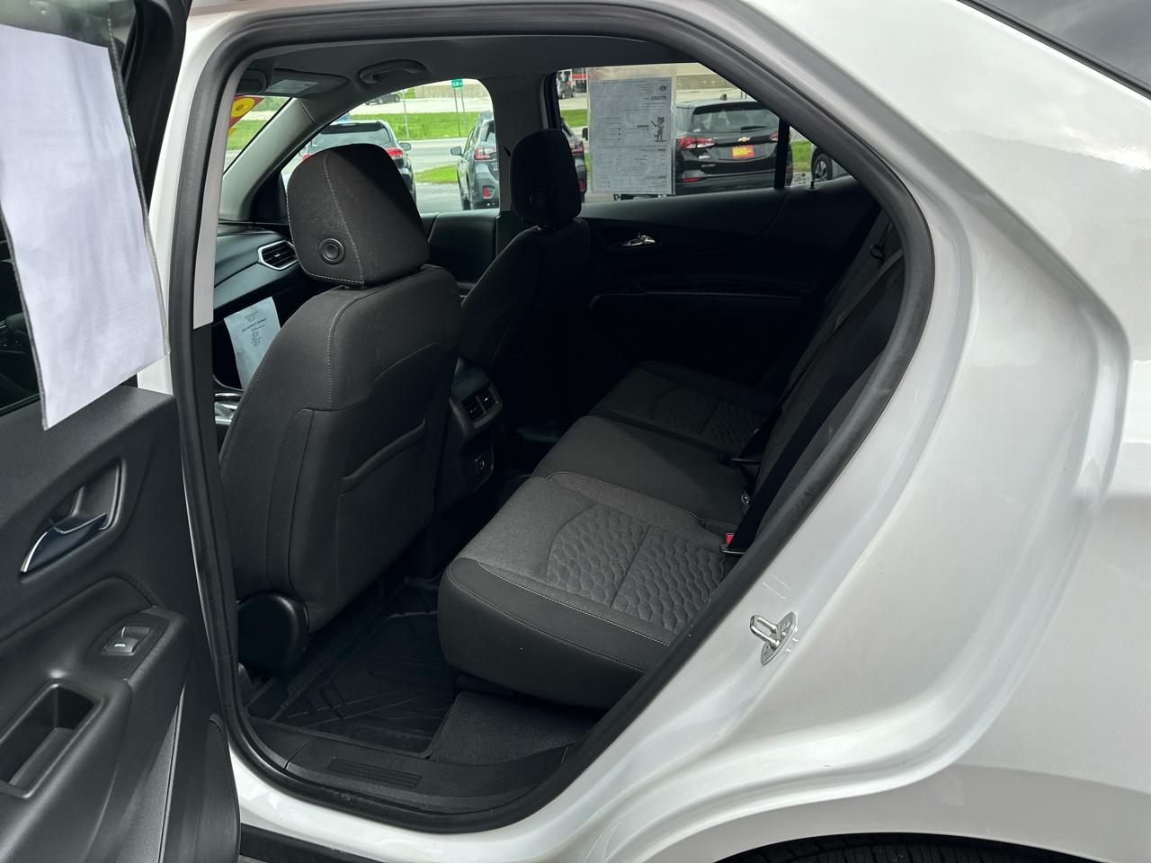 Chevrolet Equinox FWD 4dr LT w/2FL 2021