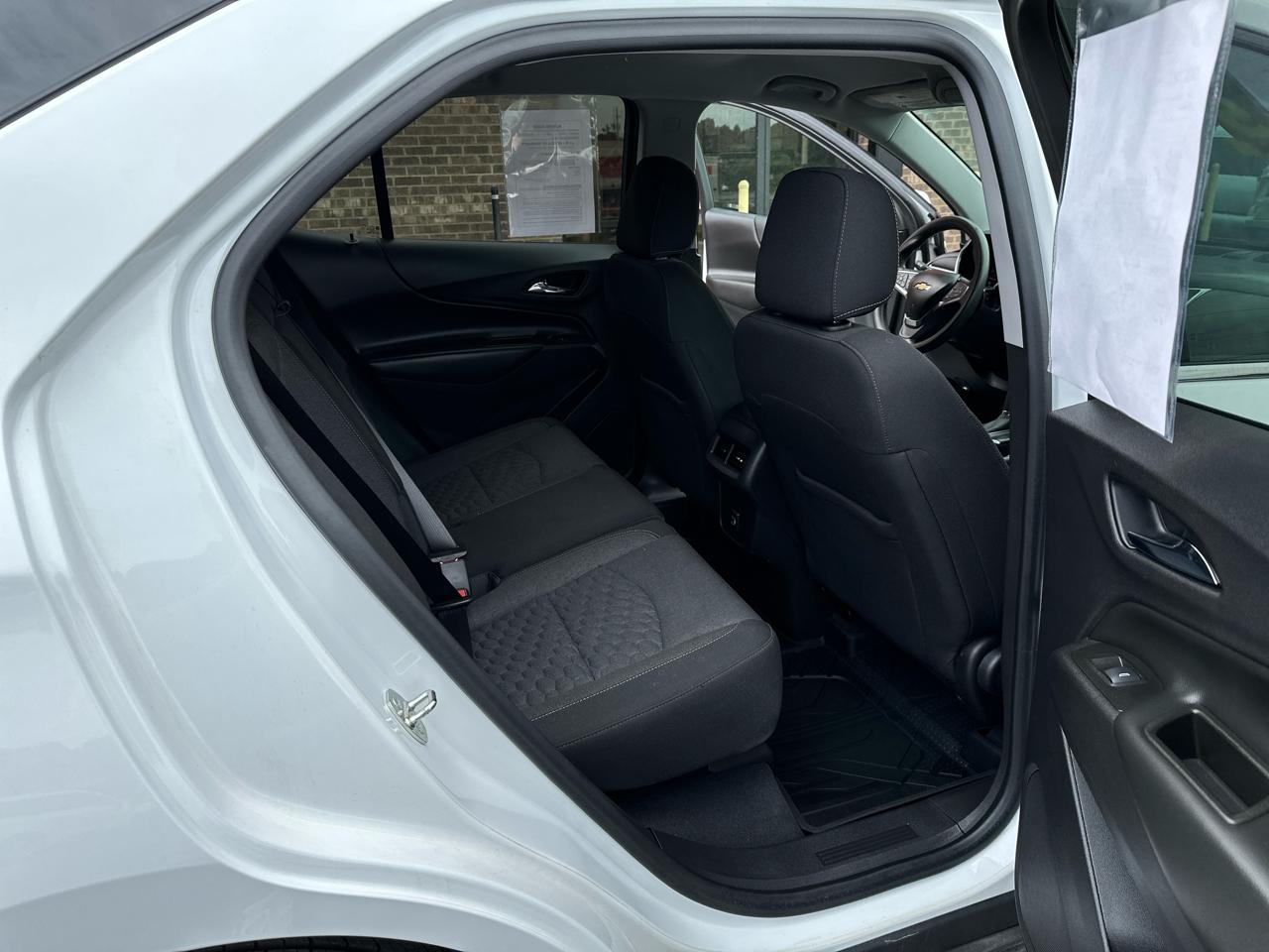 Chevrolet Equinox FWD 4dr LT w/2FL 2021
