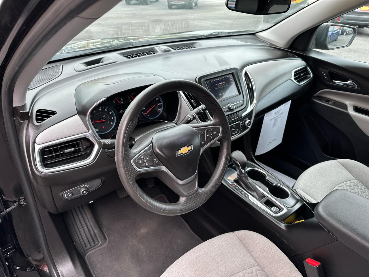 Chevrolet Equinox FWD 4dr LS w/1FL 2022