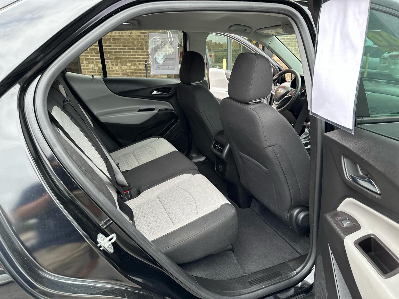 Chevrolet Equinox FWD 4dr LS w/1FL 2022