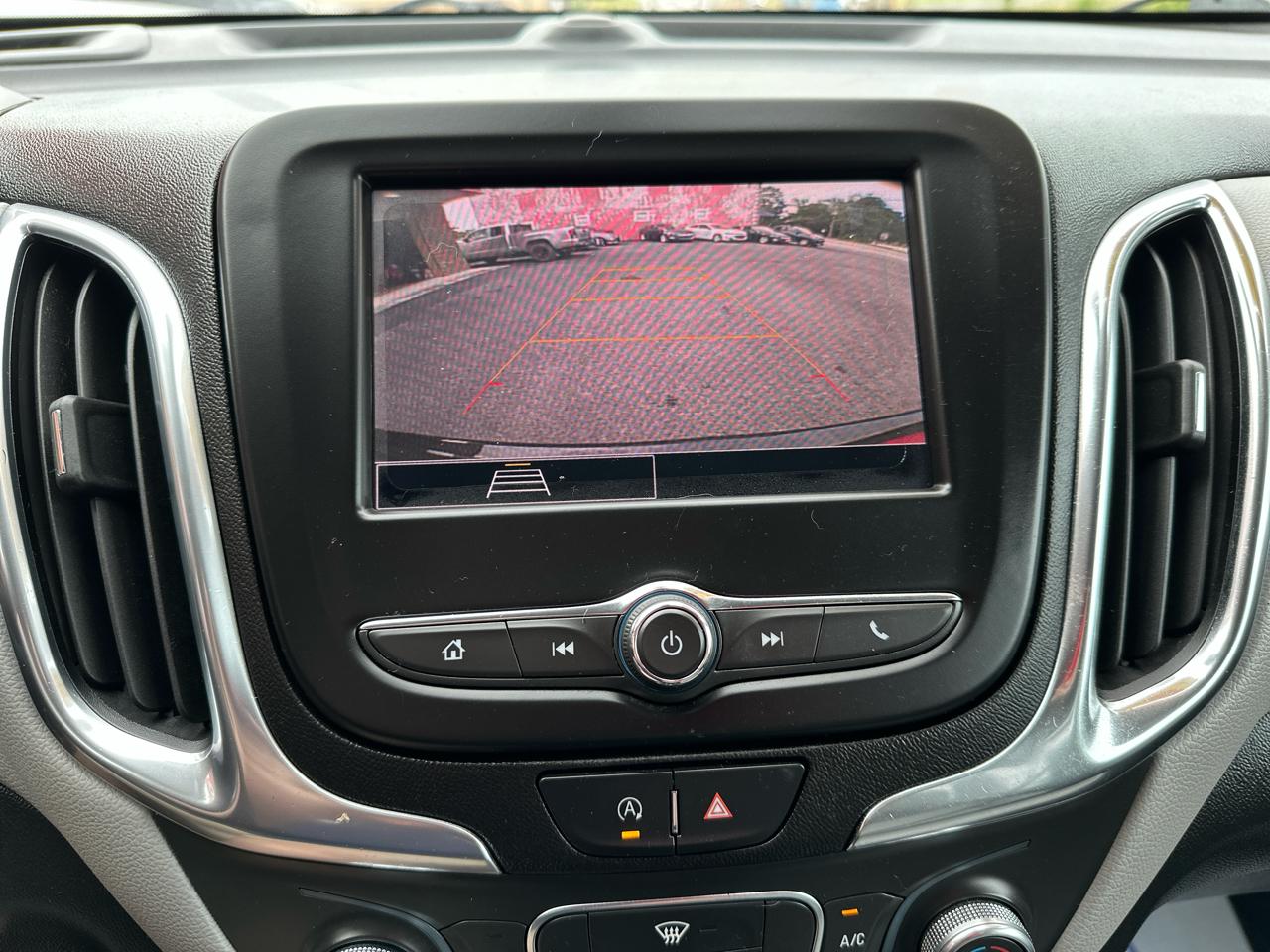 Chevrolet Equinox FWD 4dr LS w/1FL 2022