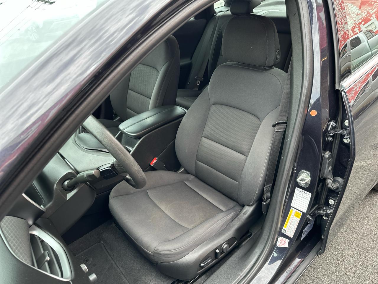 Chevrolet Malibu 4dr Sdn 1LT 2023