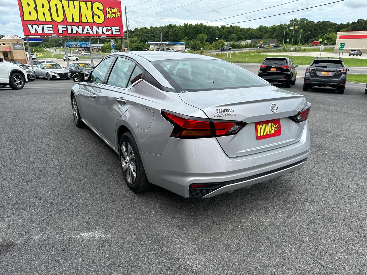 Nissan Altima 2.5 S Sedan 2022