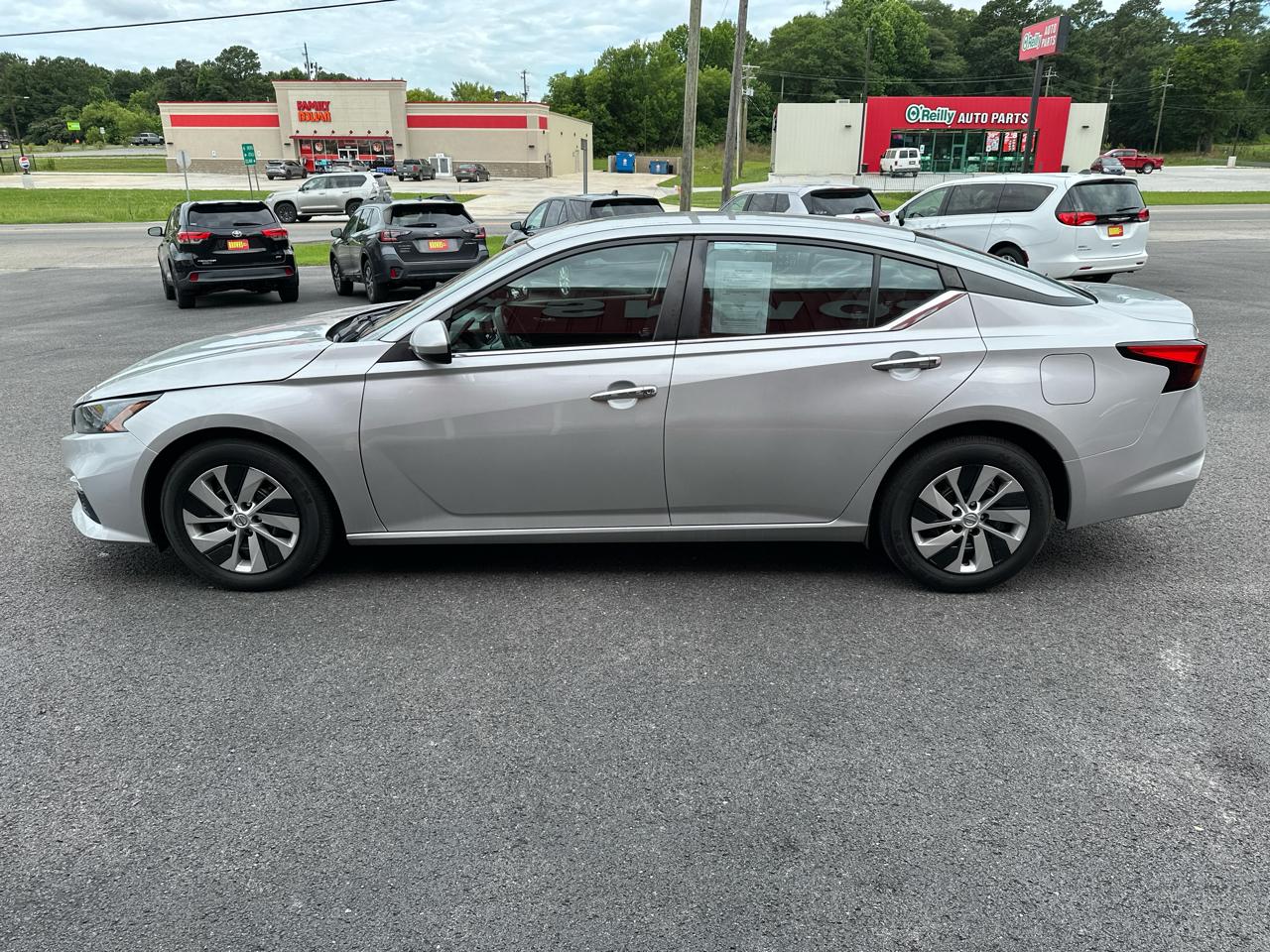 Nissan Altima 2.5 S Sedan 2022