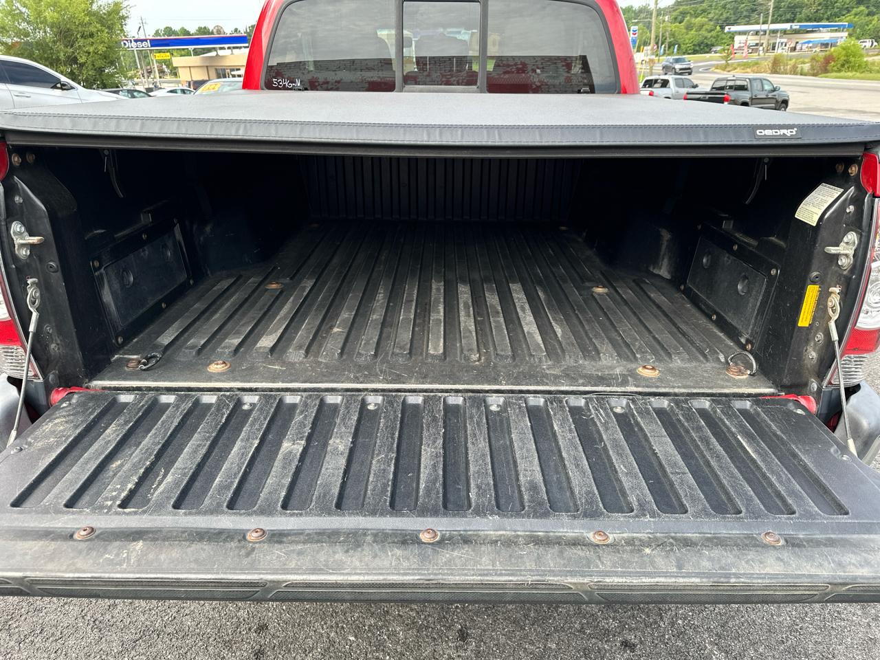 Toyota Tacoma 2WD Double Cab V6 AT PreRunner (Natl) 2015
