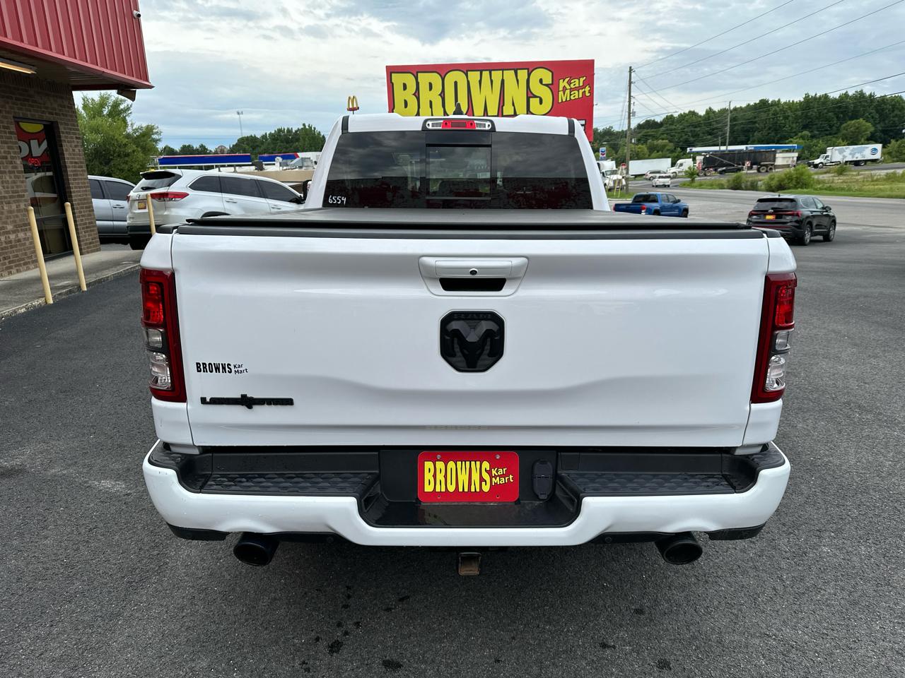 RAM 1500 Lone Star 4x2 Quad Cab 6'4" Box 2021