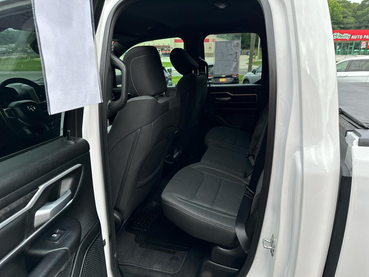 RAM 1500 Lone Star 4x2 Quad Cab 6'4" Box 2021