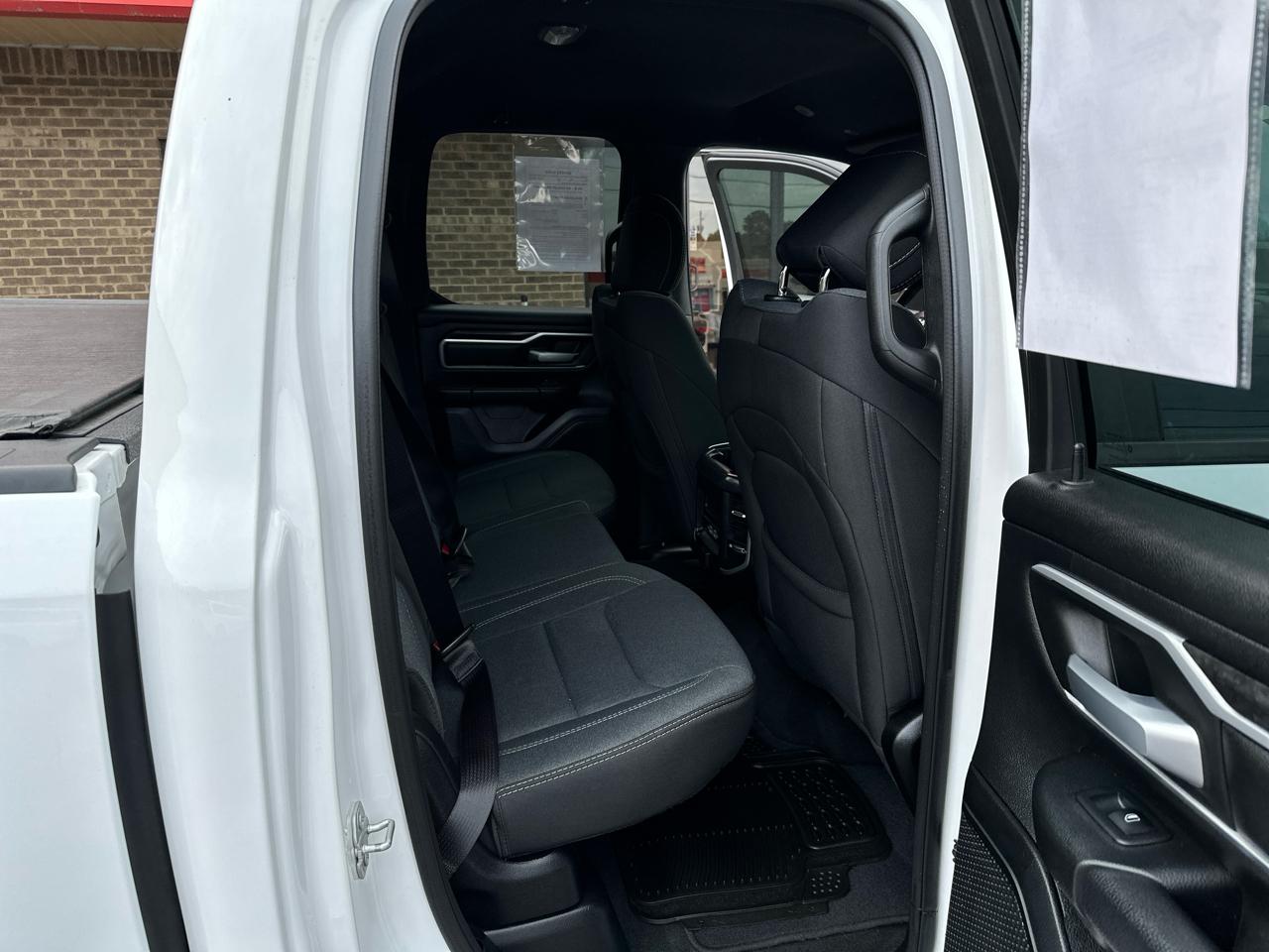 RAM 1500 Lone Star 4x2 Quad Cab 6'4" Box 2021